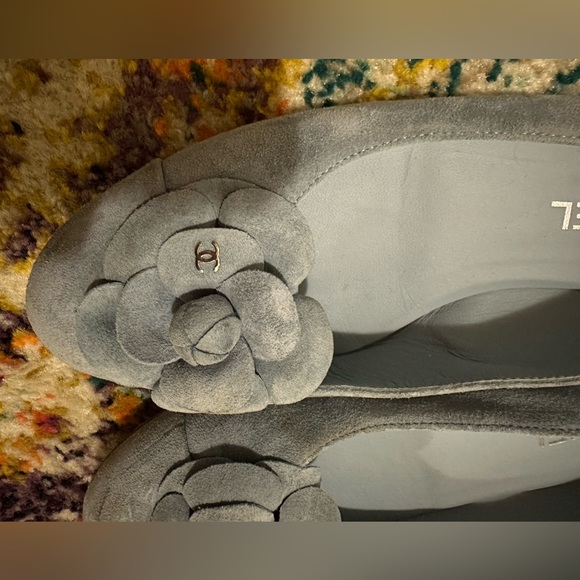 Chanel Suede Cap Toe Camellia Ballerina Flats - Picture 9 of 14